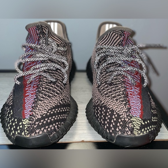 Adidas Yeezy Boost V2 Yecheil (reflective) - Picture 5 of 8